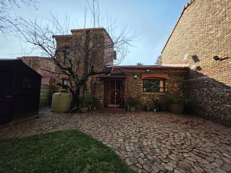 3 Bedroom Property for Sale in Riebeeckstad Free State